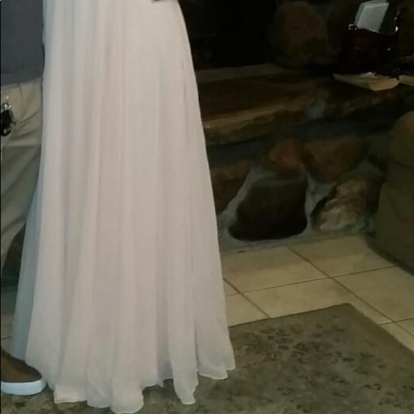 Size 4 light pink lulus dress - Picture 4 of 5